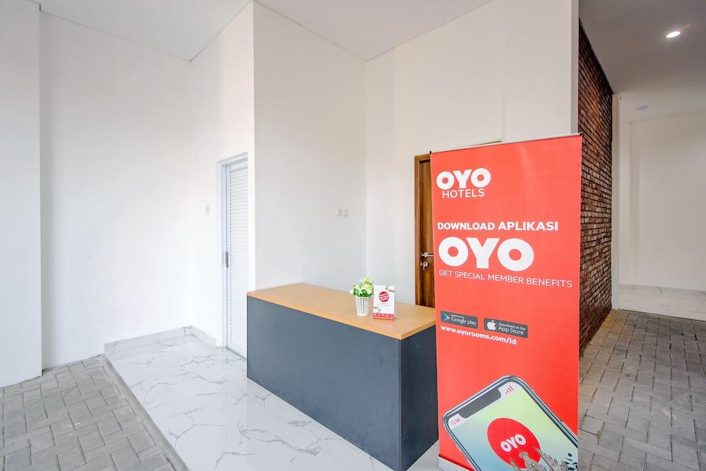 Super Oyo 13I9 88 Exclusive Guesthouse Kejayan Екстериор снимка