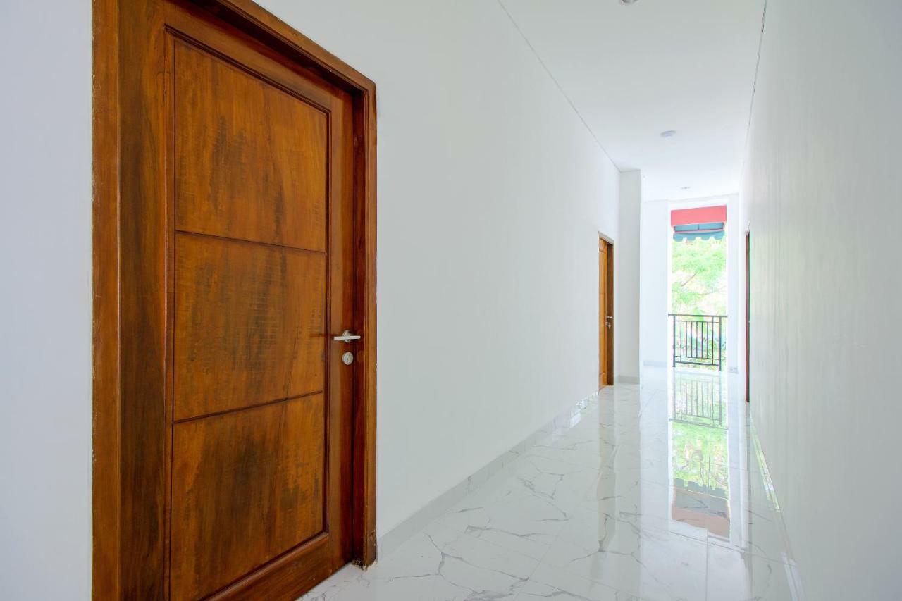 Super Oyo 13I9 88 Exclusive Guesthouse Kejayan Екстериор снимка